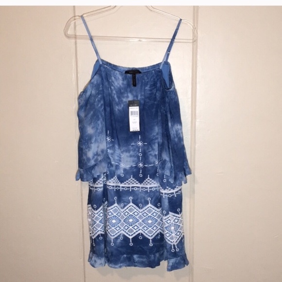 NWT! BCBG Cold-Shoulder Dress - Picture 4 of 6